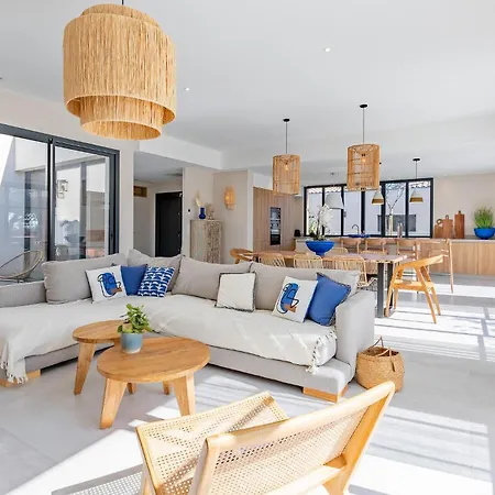 Romane Holiday home Puimisson